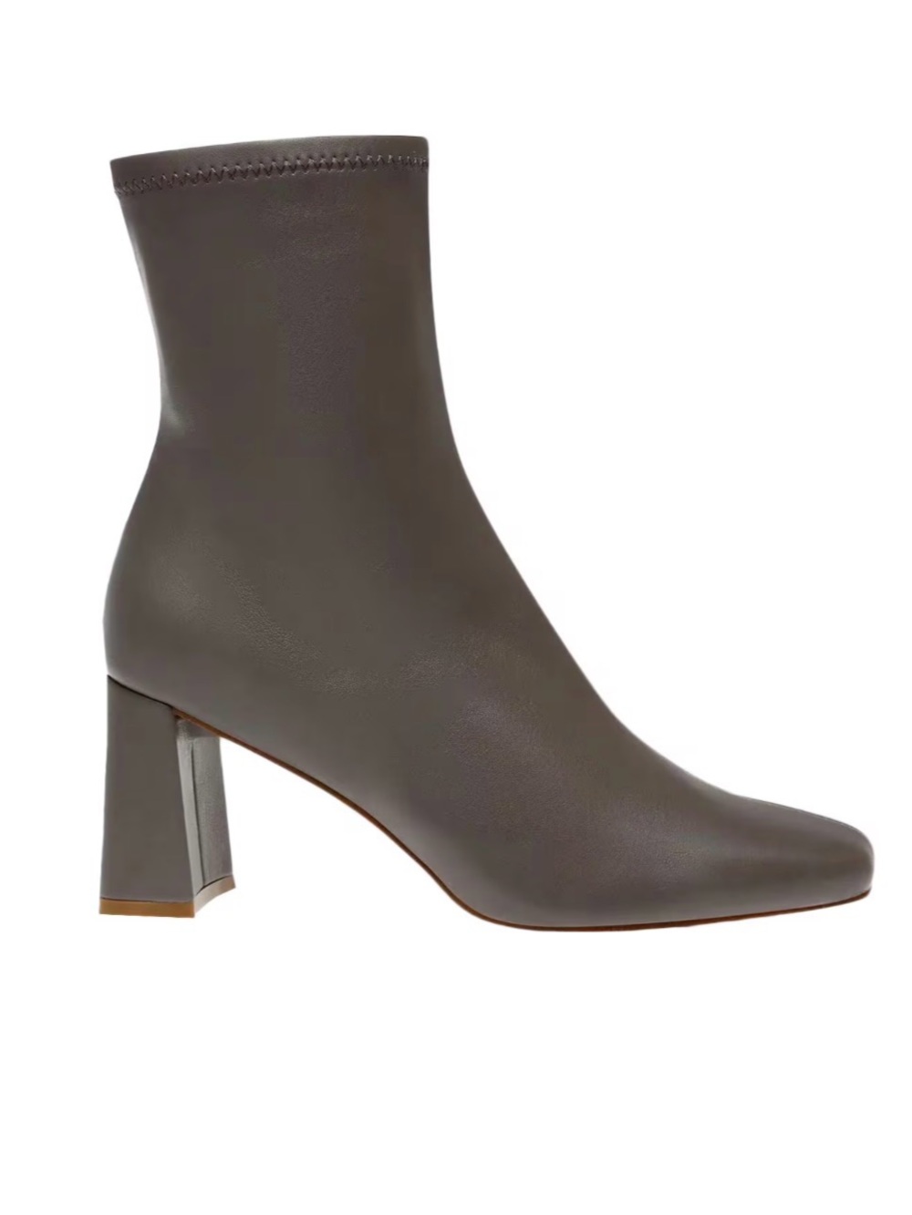 New in Box STEVE MADDEN Harli Boot Women’s 6.5 Taupe
